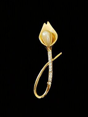 Vintage 1980s Gold Calla Lily Brooch Faux Pearl Rhinestone Pin Retro Art Nouveau